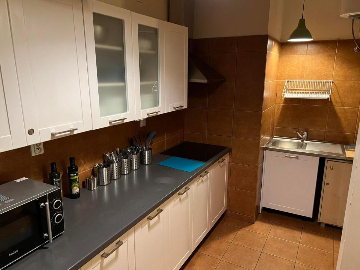 50 People Bis Apartment Krasków Eksteriør bilde