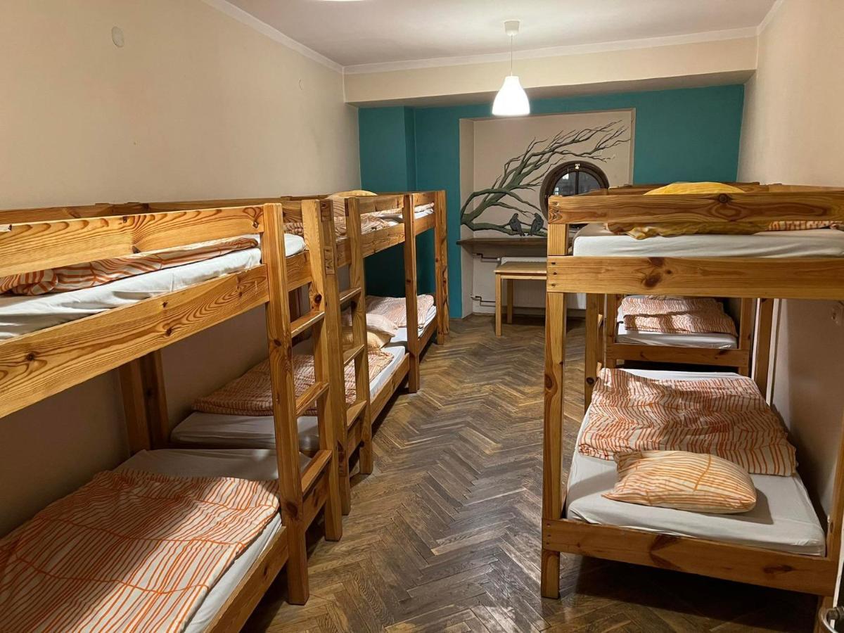 50 People Bis Apartment Krasków Eksteriør bilde