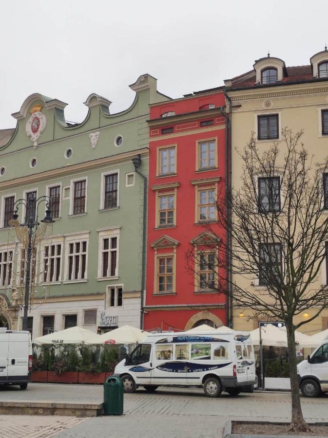 50 People Bis Apartment Krasków Eksteriør bilde